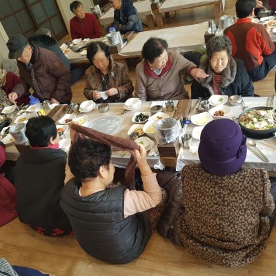 이용자외식지원(노인돌봄기본서비스) 이미지